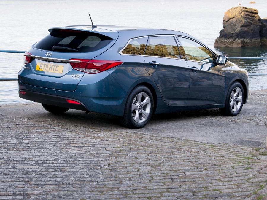  Hyundai i40 Station Wagon Blue Drive 2011 года  (UK) (фото 43 из 53)